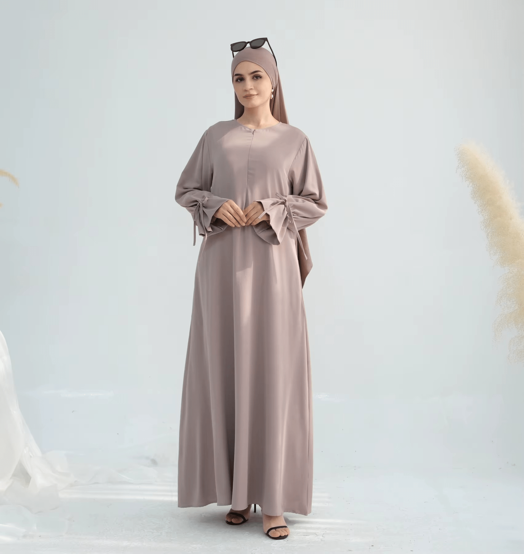 Abaya - Nida - Elayha - Abayas de Luxe, Élégance Émiratie